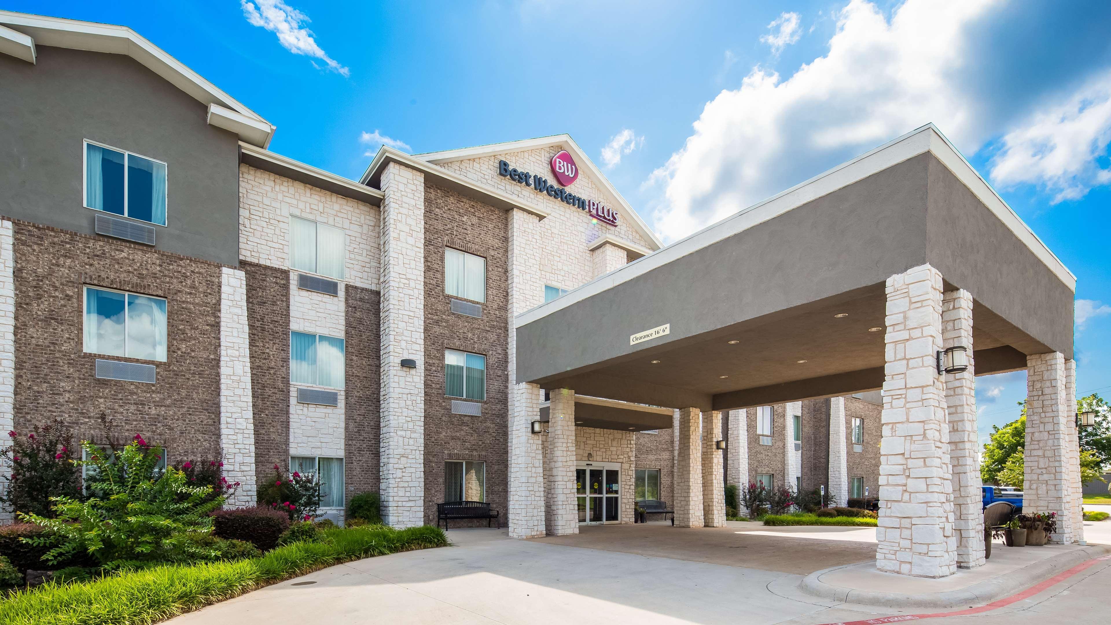 Best Western Plus Sand Bass Inn And Suites Madill Exterior photo